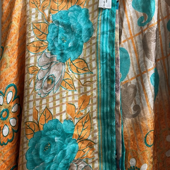 Recycled sari fabric wrap skirt size regular - Picture 9 of 9